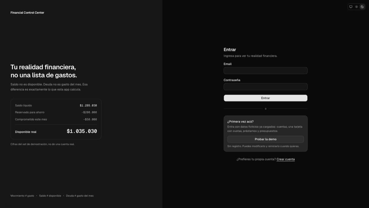 Captura de Financial Control Center: Acceso — tema oscuro